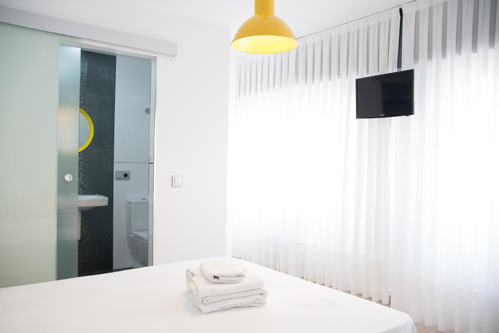 O Tobo Do Lobo Hotel Melide Ngoại thất bức ảnh