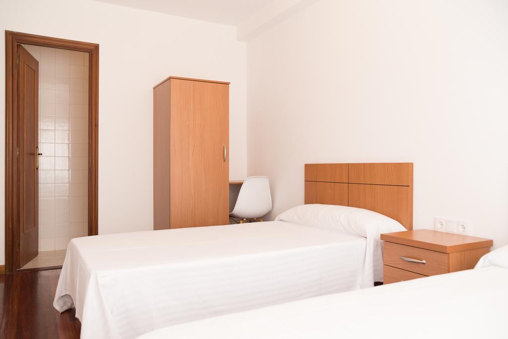 O Tobo Do Lobo Hotel Melide Ngoại thất bức ảnh