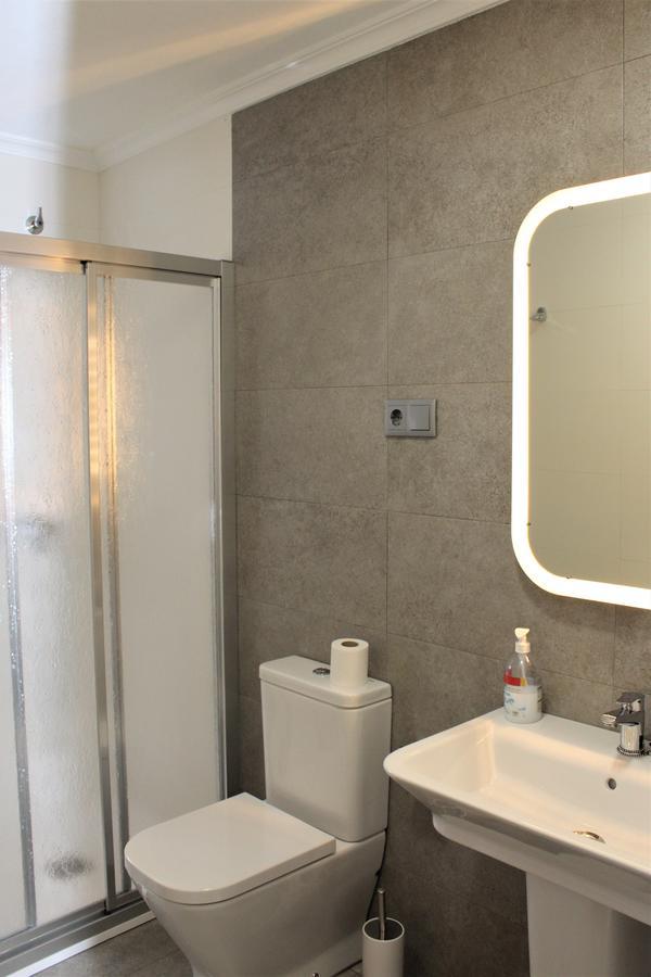 O Tobo Do Lobo Hotel Melide Ngoại thất bức ảnh
